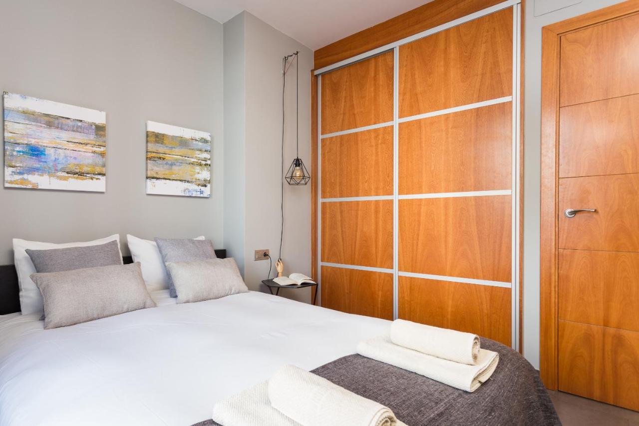 Bo&Co Apartments 시체스 외부 사진