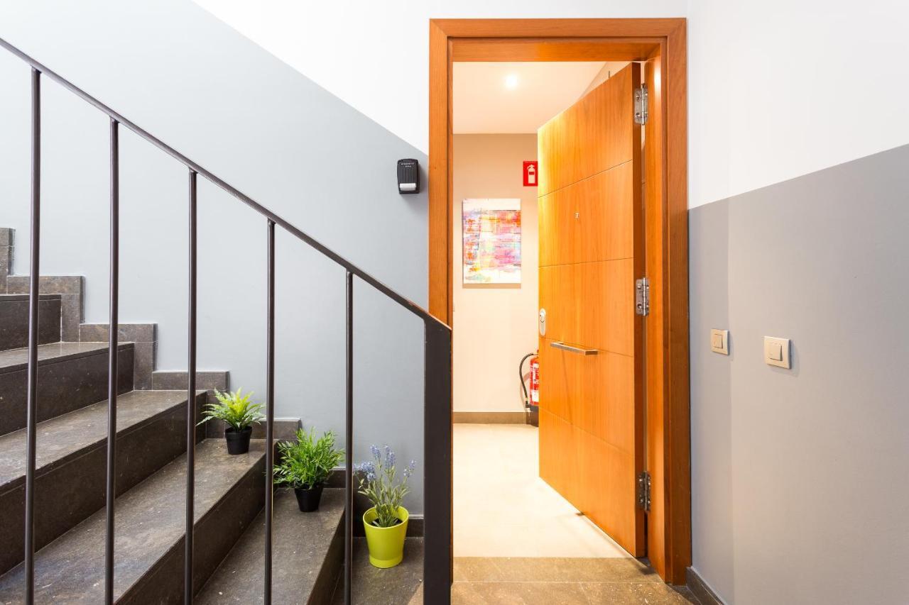 Bo&Co Apartments 시체스 외부 사진